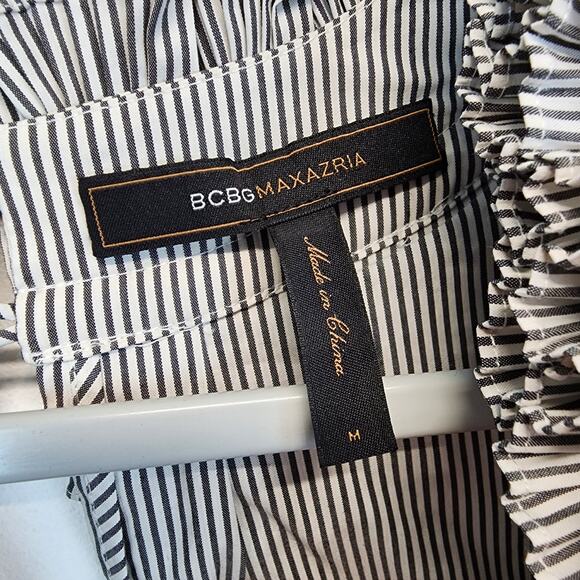 Bcbgmaxazria Ruffle Neck Sleeveless Blouse Size M Gray Stripe Stretch Avant Chic - Picture 8 of 10